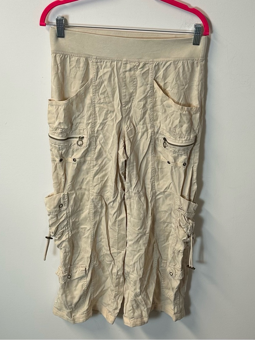 XCVI women's light beige flowy rayon wide leg cargo capris, S.